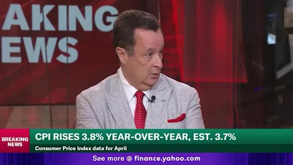 'Negative wages have set in' for Americans, economist explains